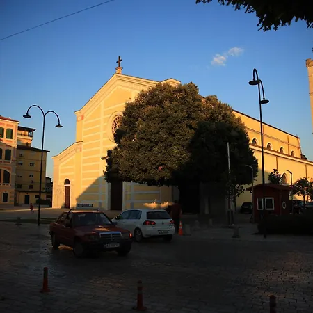 ホテル Greco Boutique Shkodër