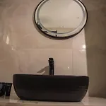 Отель Greco Boutique Шкодер